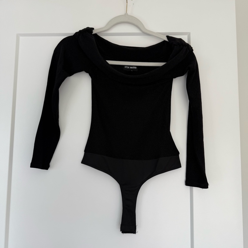 Steve Madden Black Off-Shoulder Bodysuit